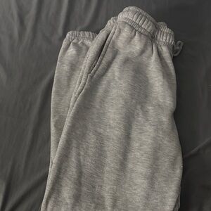 Refuge women’s Light Gray Sweatpants